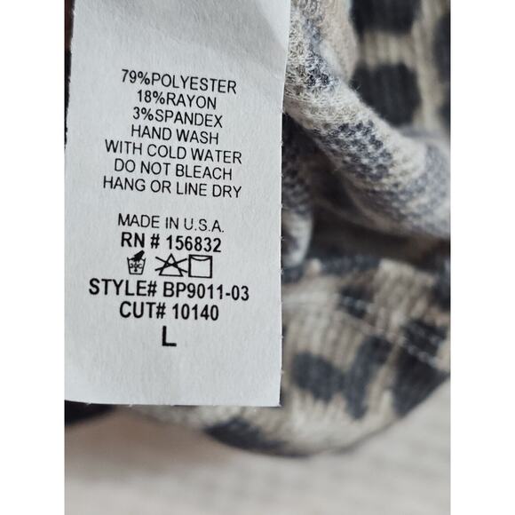 Bibi Womens Animal Print Keyhole‎ Back Short Sleeve Romper Cream Black Large - Picture 7 of 7